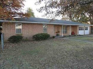 2821 Robert Rd, Shawnee, OK 74804