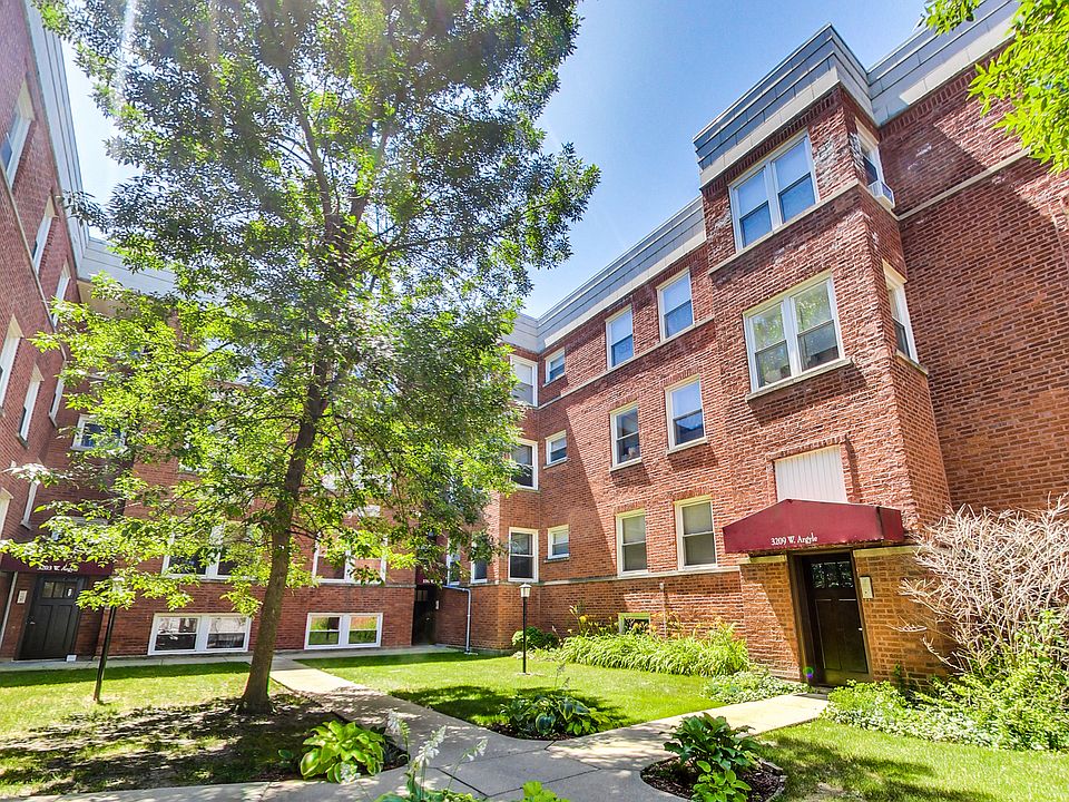 1st image of 3209 W Argyle St APT 3N