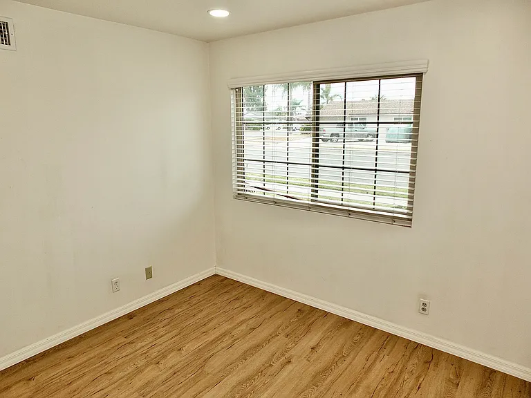 7591 Benton Ave — Photo 46