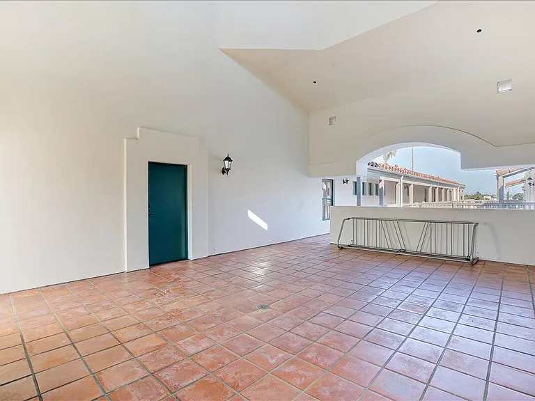 602 Anacapa St #F — Photo 24