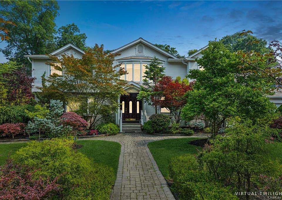 6 Demarest Mill Court, West Nyack, NY 10994 Zillow