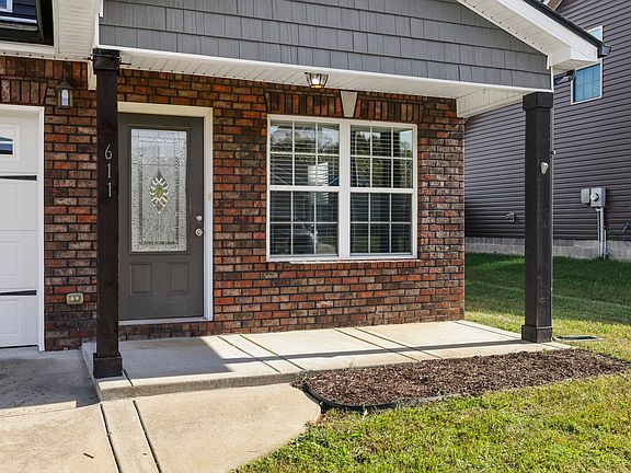 3rd image of 611 Hollow Crst