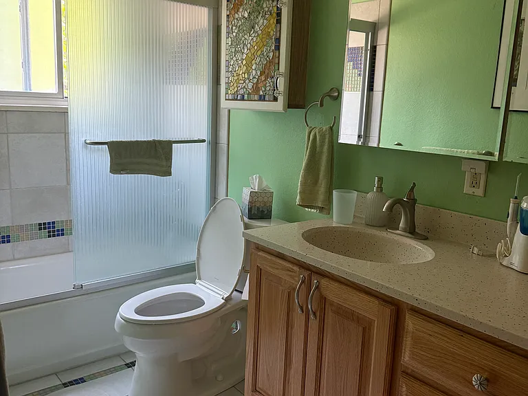 2830 Darley Ave — Photo 12
