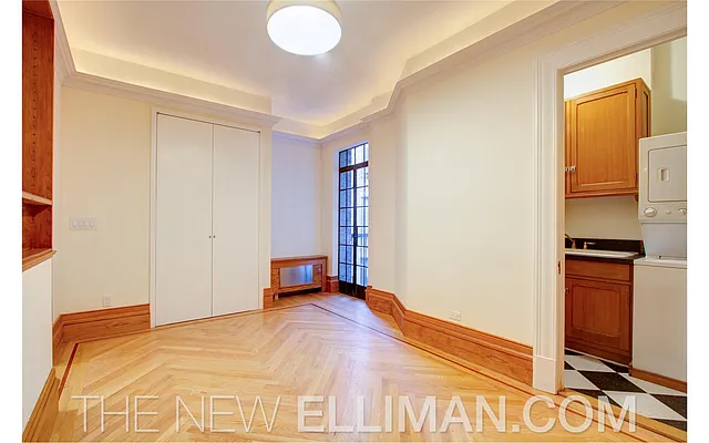 Rented by Douglas Elliman | media 25