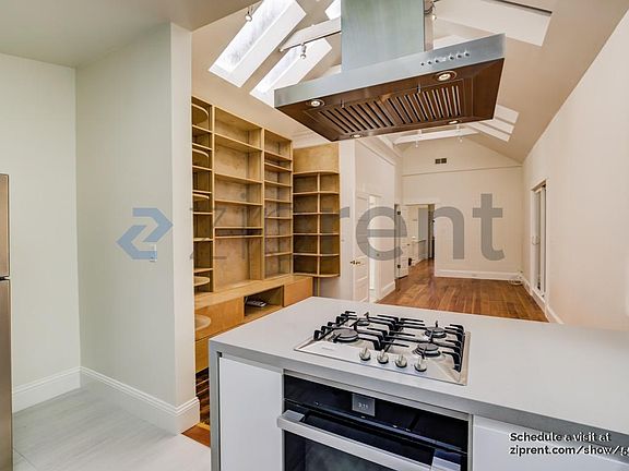 5th image of 28 Eugenia Ave
