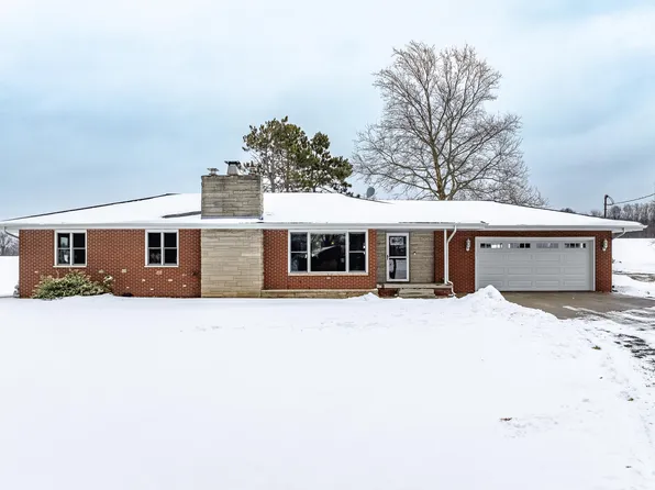 575 N Holmesville Rd, Michigan City, IN 46360