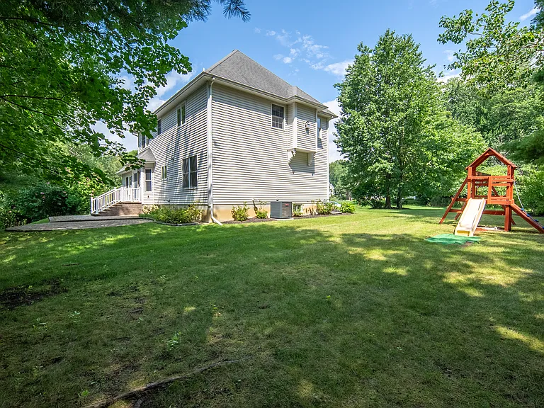2 Oakline Ct — Photo 62