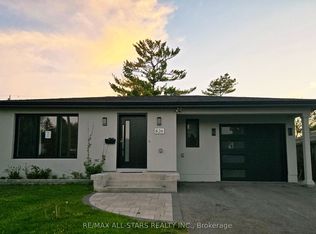 826 Krosno Blvd, Pickering, ON L1W 1G9