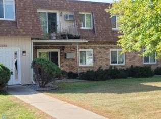2320 20th Ave S #10, Fargo, ND 58103