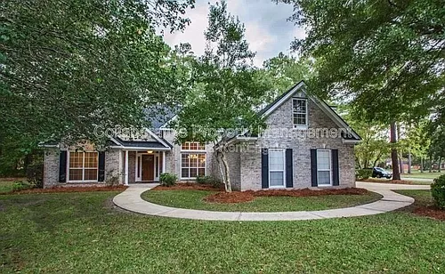 24 Dover Dr Photo 1