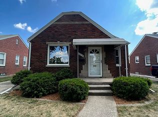 3015 23rd St, Wyandotte, MI 48192