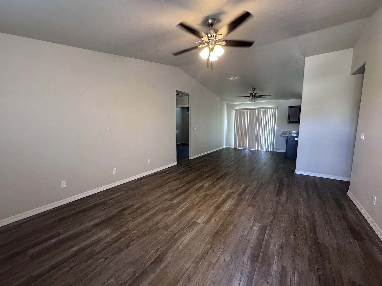 3281 Whitehead Ave - 1 — Photo 4