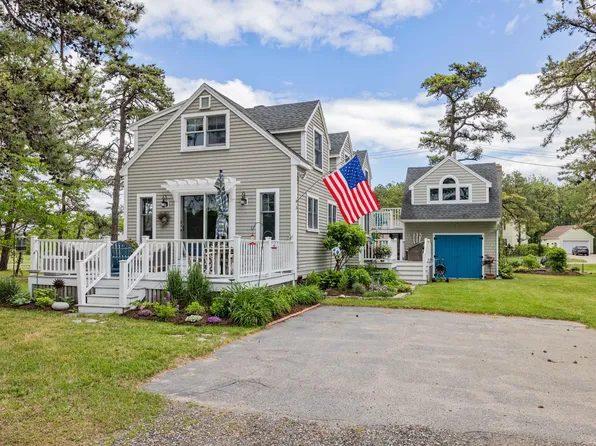 21 Norwood Lane, Kennebunkport, ME 04046