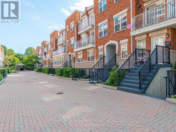 37 Four Winds Dr Unit 22, Toronto, ON M3J 1K7