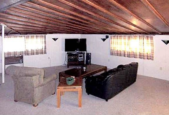 3rd image of 310 Hope Dr