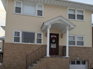 218 Copeland Ave #2, Lyndhurst, NJ 07071