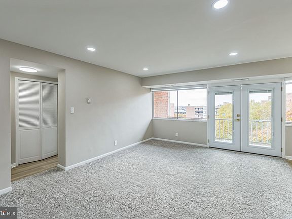 4th image of 401 N Armistead St APT 407