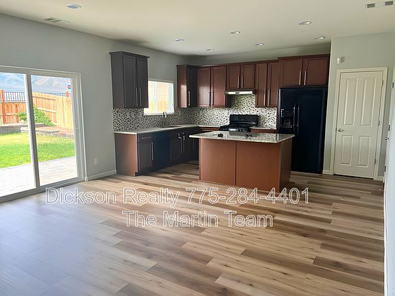 3rd image of 11042 Marymount Dr