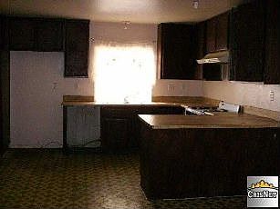 4th image of 10642 De Haven Ave