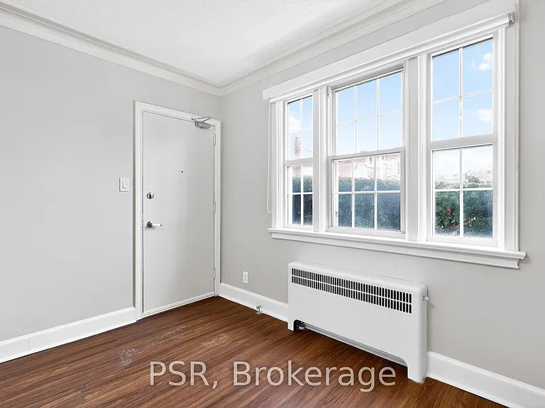 1365 Bayview Ave #U12 — Photo 3