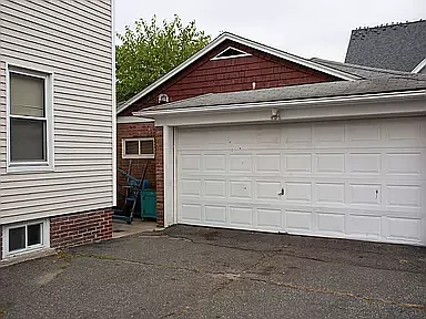 47 Devens St — Photo 11