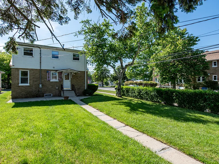 903 S McAlister Ave — Photo 24