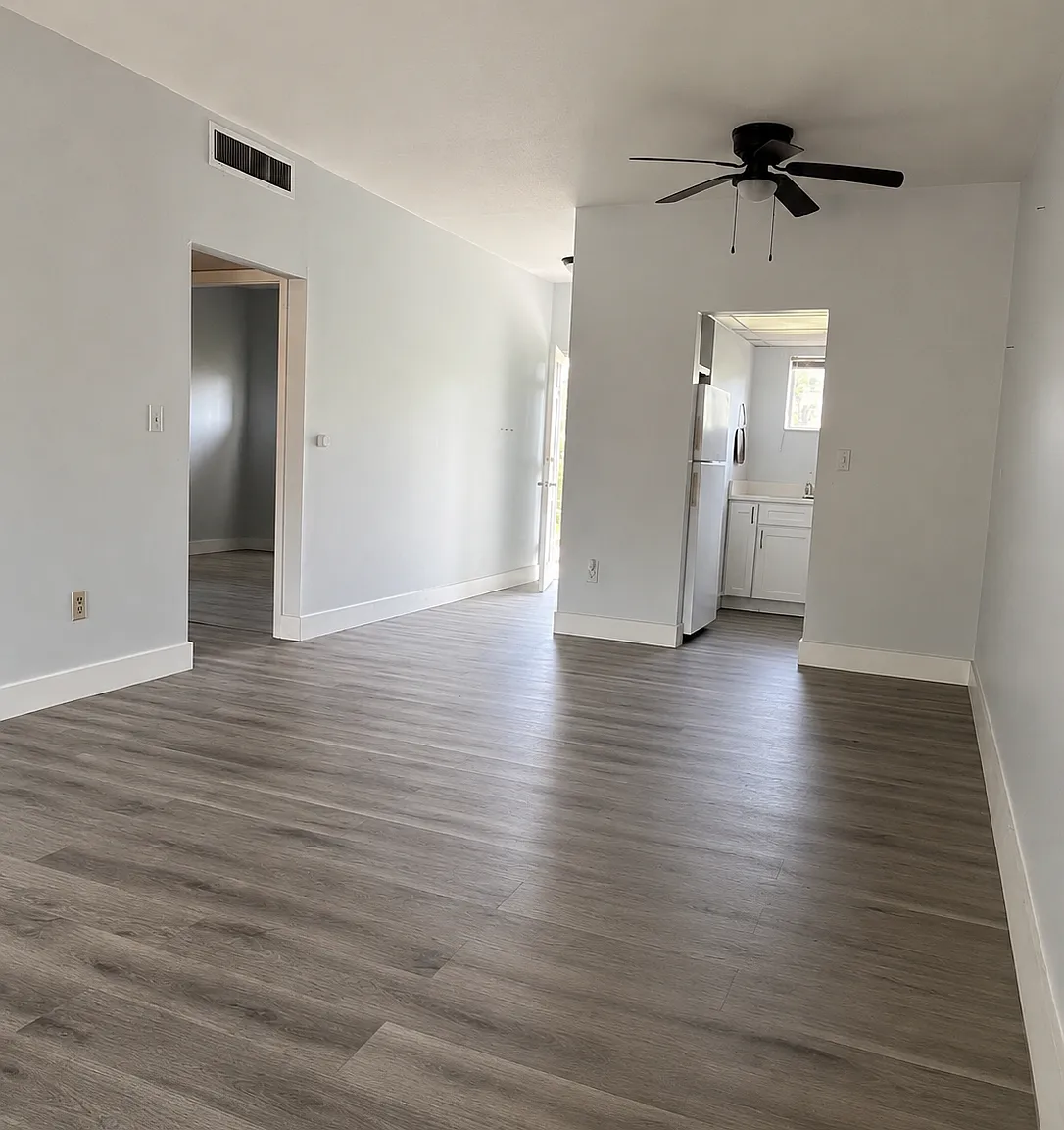 2 bed, 800 sqft, $1,700 — Photo 4