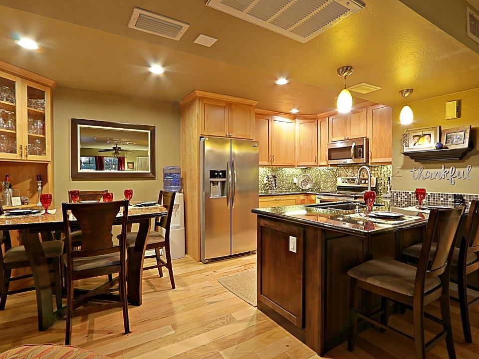 Eating Area and Kitchen