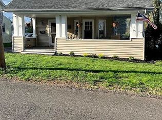 17 Orchard Rd, Milford, CT 06460