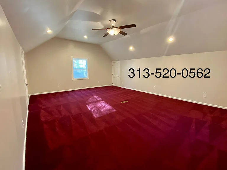 15881 Manor St — Photo 9