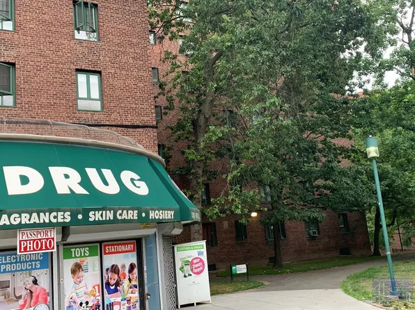 1504 Metropolitan Ave APT 7C, Bronx, NY 10462