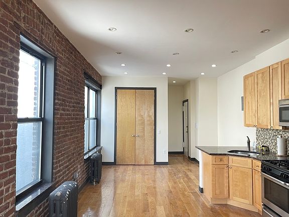 5th image of 3230 41st St #4