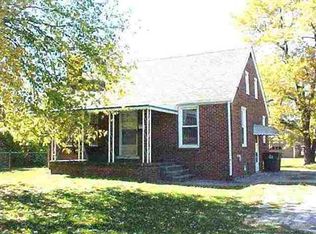 7148 Wilkie St, Taylor, MI 48180