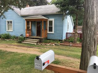 4909 Railroad St, Highland, MI 48357