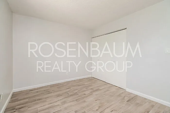1050 W University Dr #202 — Photo 13