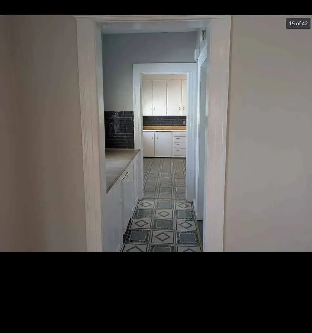 3 bed, 1100 sqft, $1,650 — Photo 4