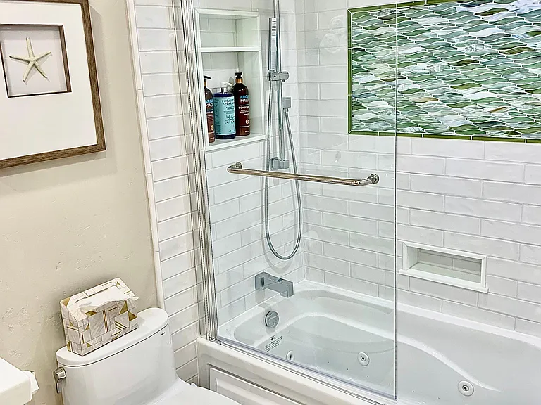 3916 Riviera Dr #408 — Photo 23