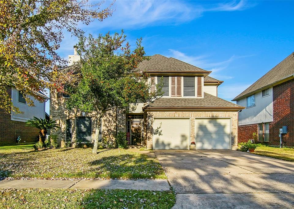 1st image of 1111 Woodchase Dr