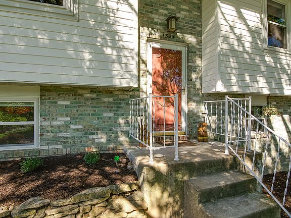 4th image of 1324 Mernie Dr