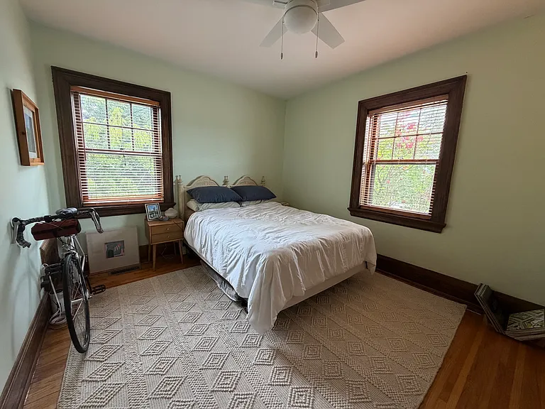 1400 Duncan Ave #15 — Photo 8