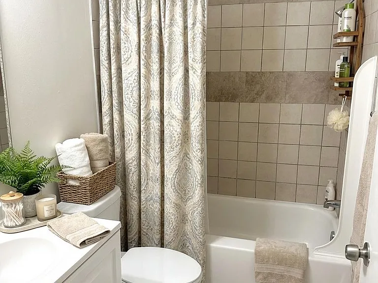 Highland Park Townhomes — Photo 15