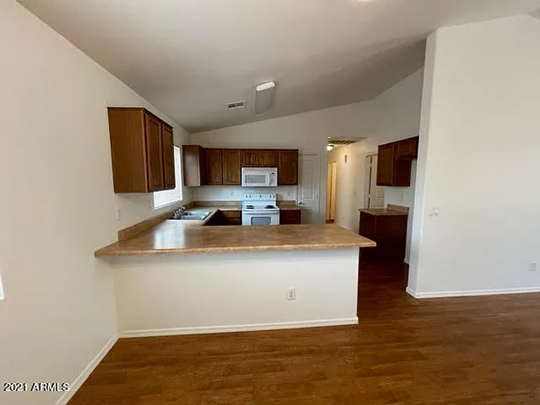 23438 W Cocopah St — Photo 6