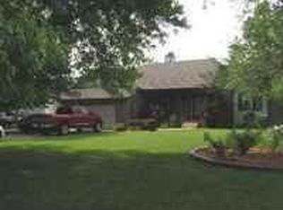 7612 W Douglas Ave, Wichita, KS 67212