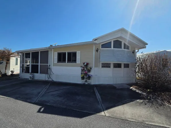 28229 County Road 33 #W392, Leesburg, FL 34748