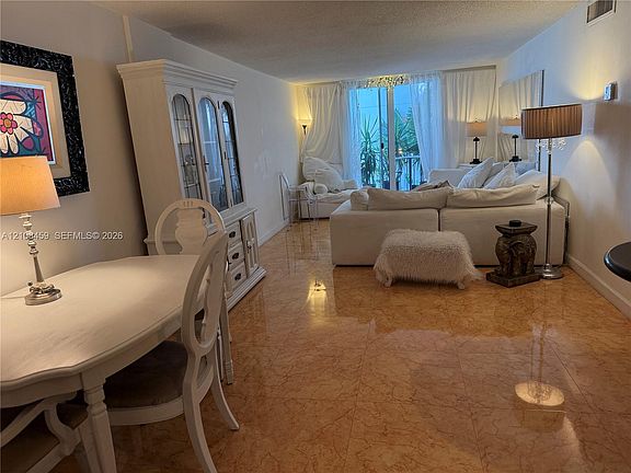 2nd image of 720 Collins Ave APT 206