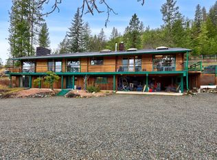 7050 Westsyde Rd, Kamloops, BC V2B 8N8