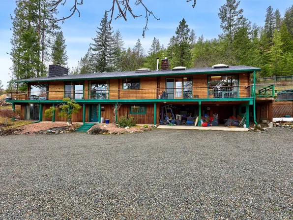 7050 Westsyde Rd, Kamloops, BC V2B 8N8