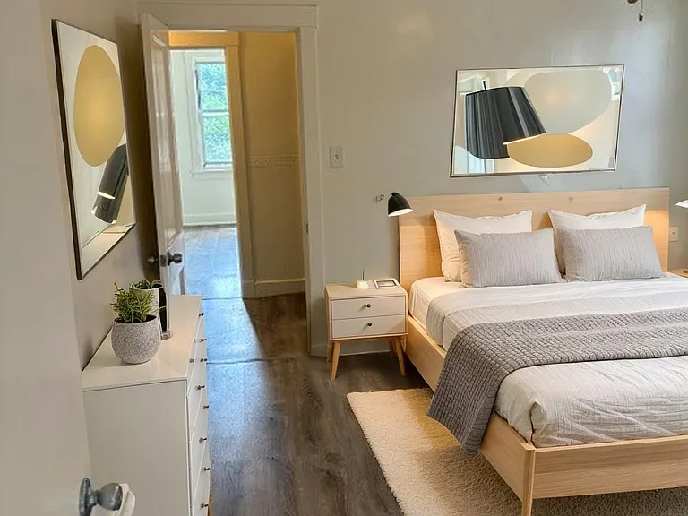 1613 Aurelius St #2 — Photo 14
