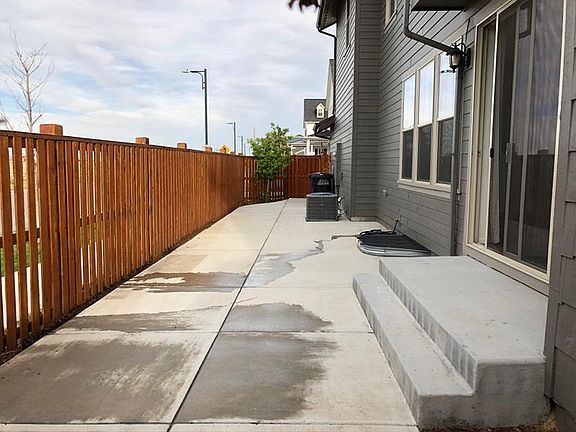 3rd image of 9246 E 52nd Dr