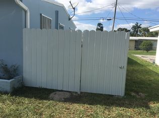 725 Beech Rd, West Palm Beach, FL 33409